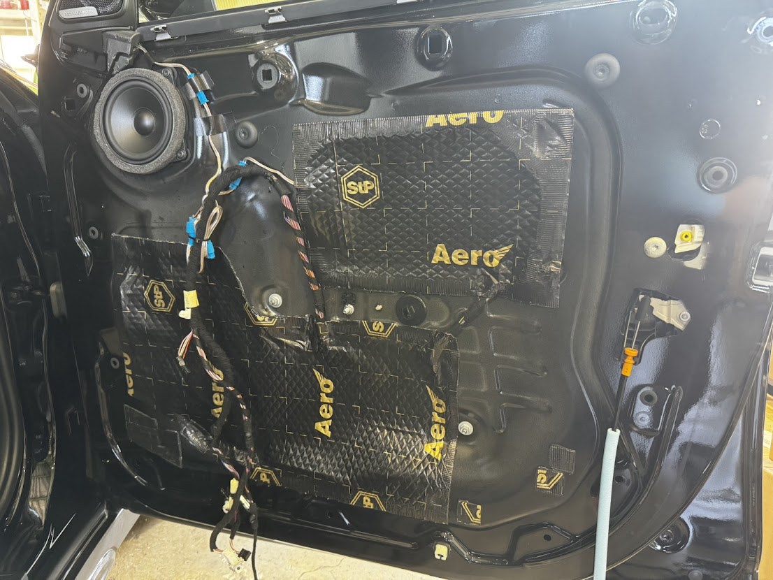 MINI�@�~�j�@�N���X�I�[�o�[ F60 JCW DSP�A���v���t���A�X�s�[�J�[����