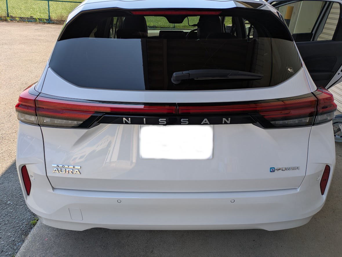 Y m[g I[ E13 NOTE AURA e-POWER IveB}obe[Ƀobe[